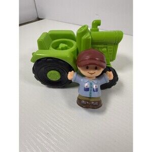 Fisher Price Little People Helpful Harvester Green Tractor with Farmer figure Ed